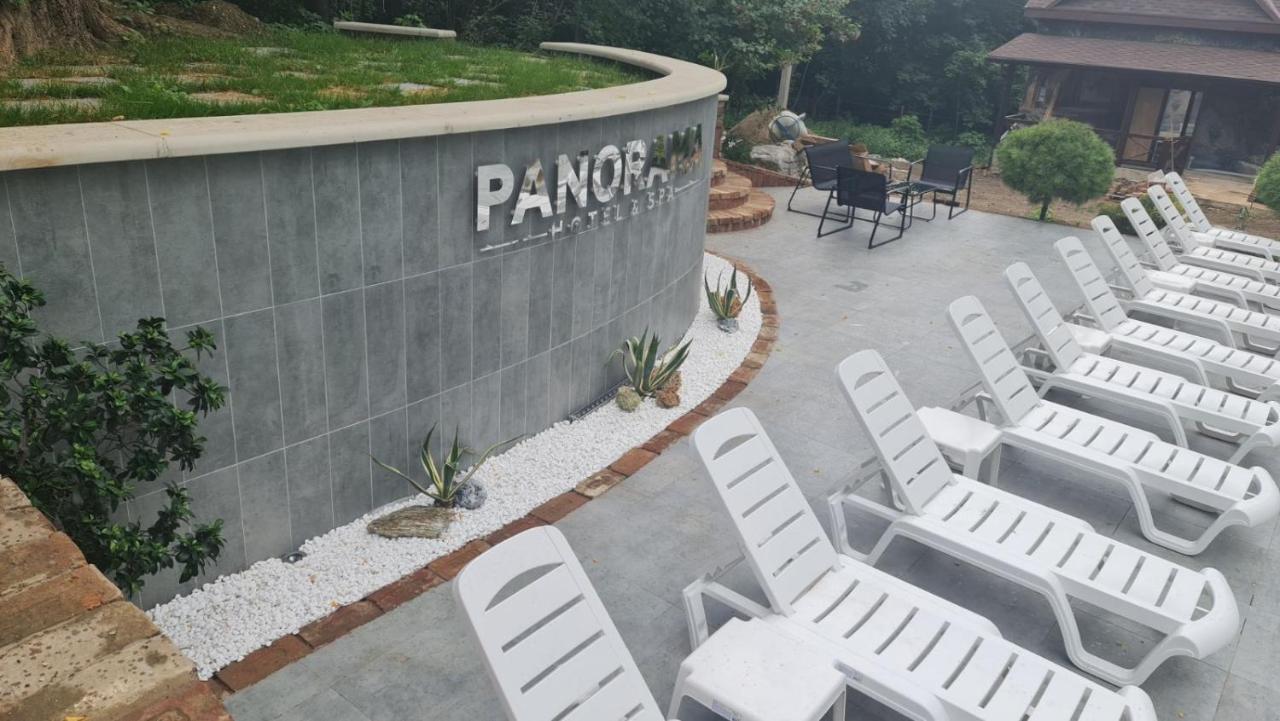 Panorama Hotel & Spa Chernivtsi Exterior photo