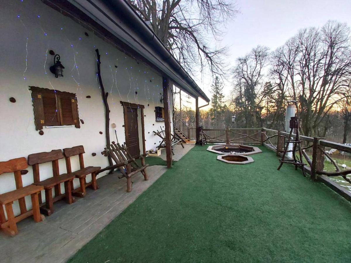 Panorama Hotel & Spa Chernivtsi Exterior photo